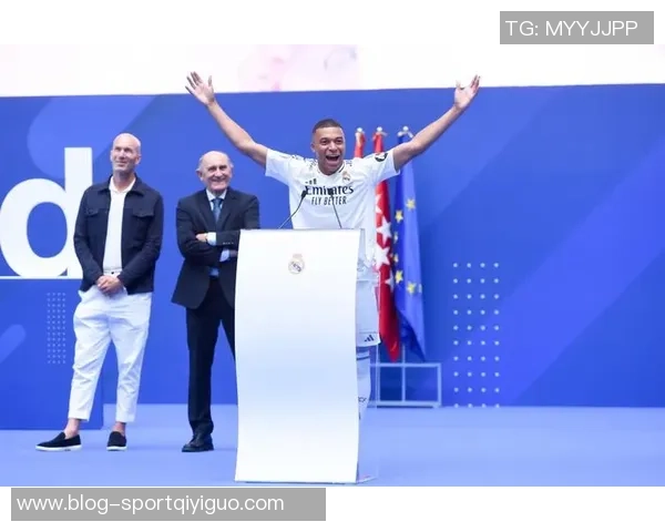 姆巴佩加盟皇马前告知巴黎球迷团体主席其决定引发热议