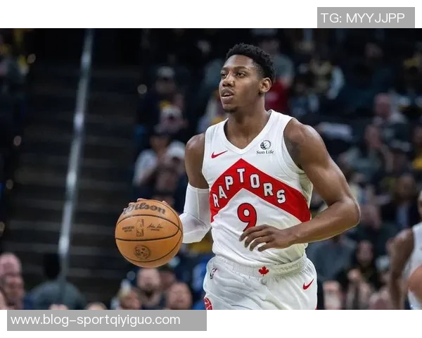 巴特勒上半场状态火热6投5中砍下16分助球队领先表现抢眼