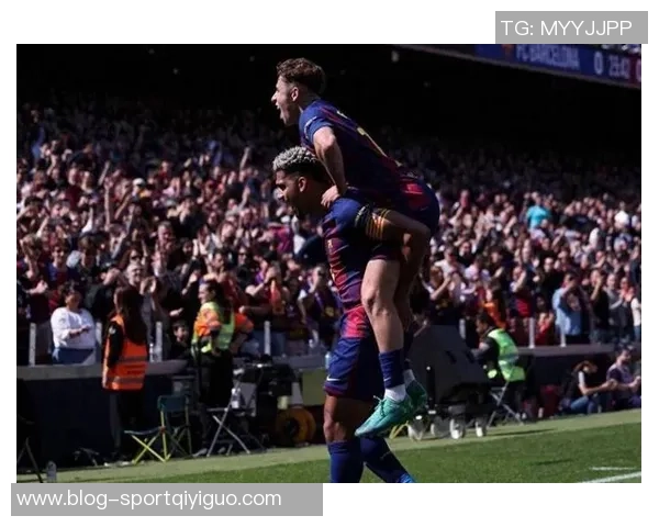 西甲第16轮比赛回顾：皇社领跑巴萨第5皇马第6争夺激烈